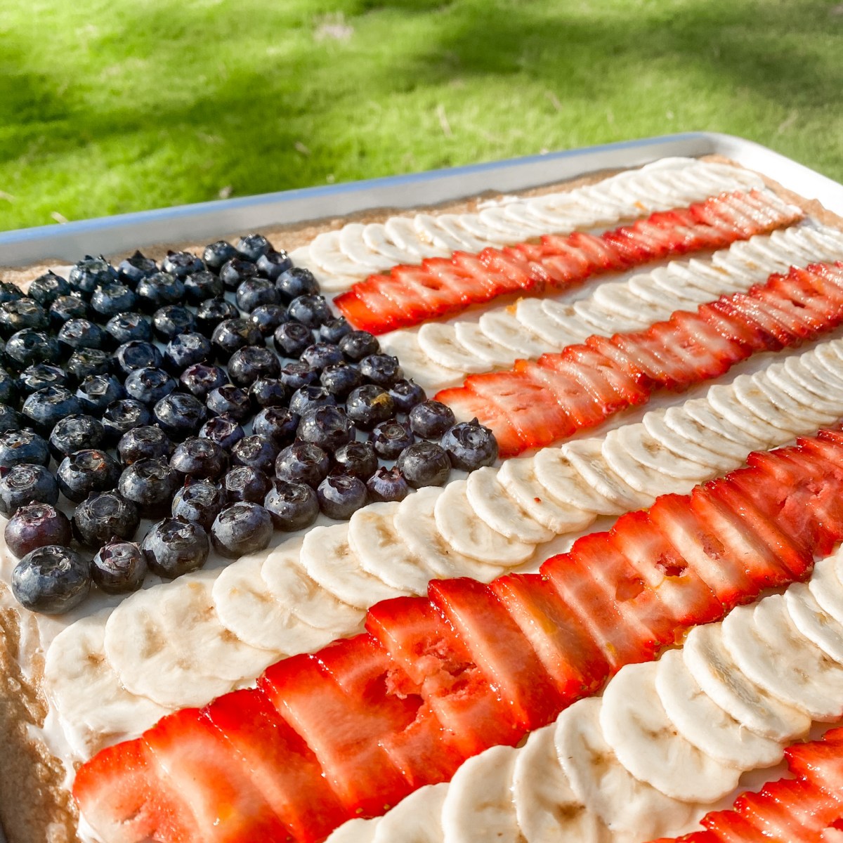 Patriotic Fruit Pizza